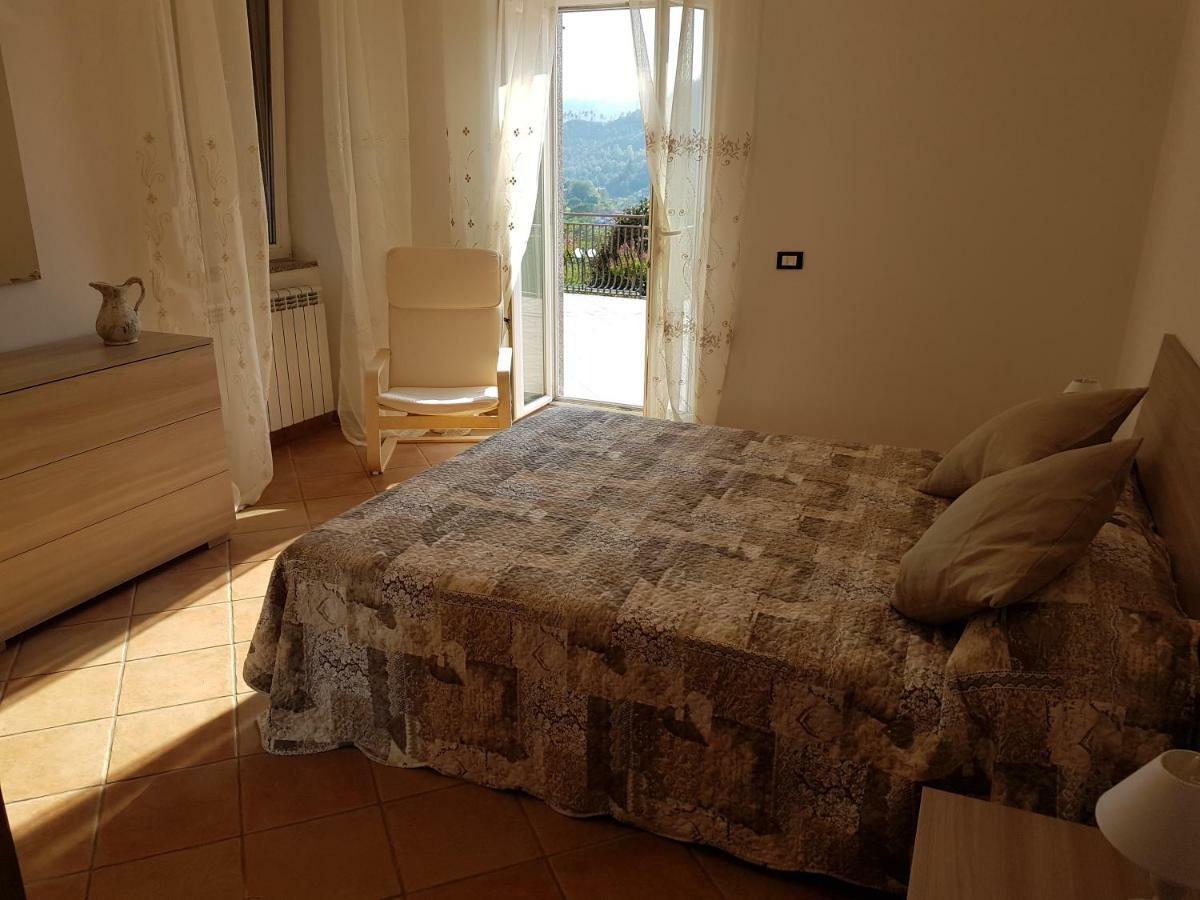 Appartamento Catarino Beverino Buitenkant foto
